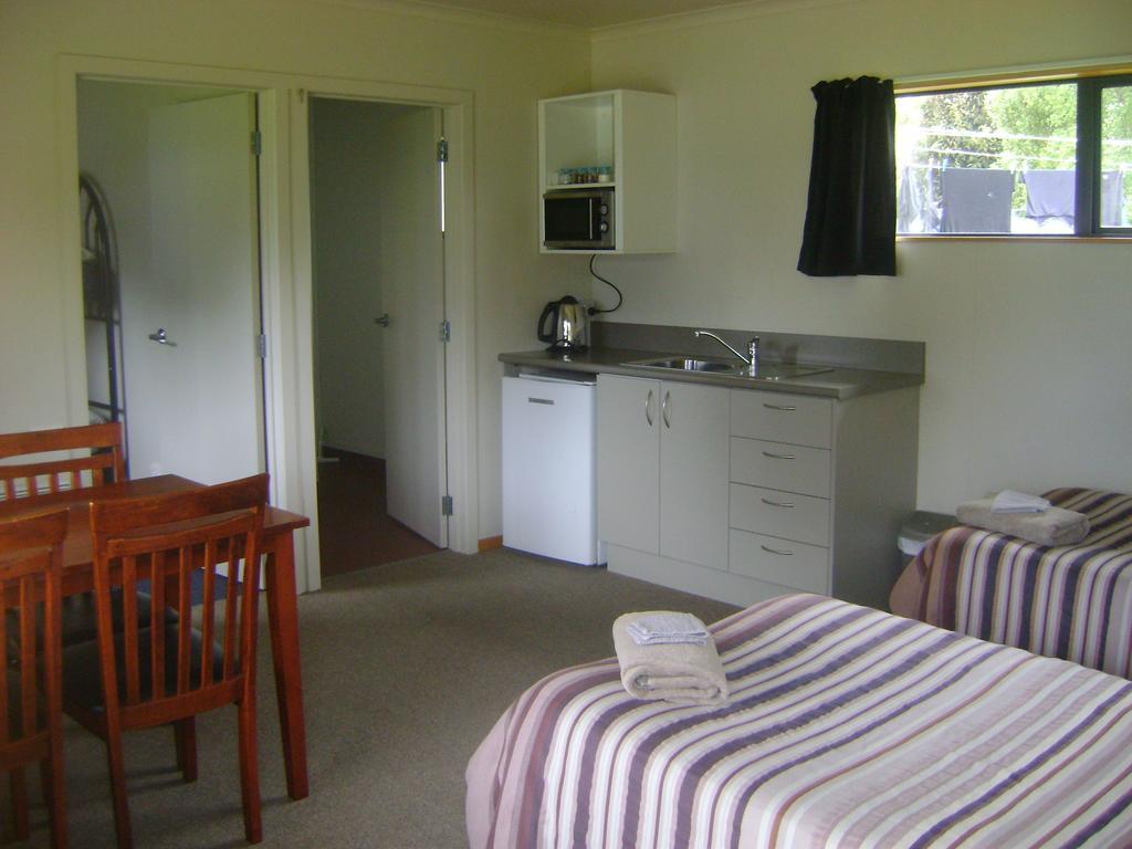 Catlins Newhaven Holiday Park Owaka Стая снимка