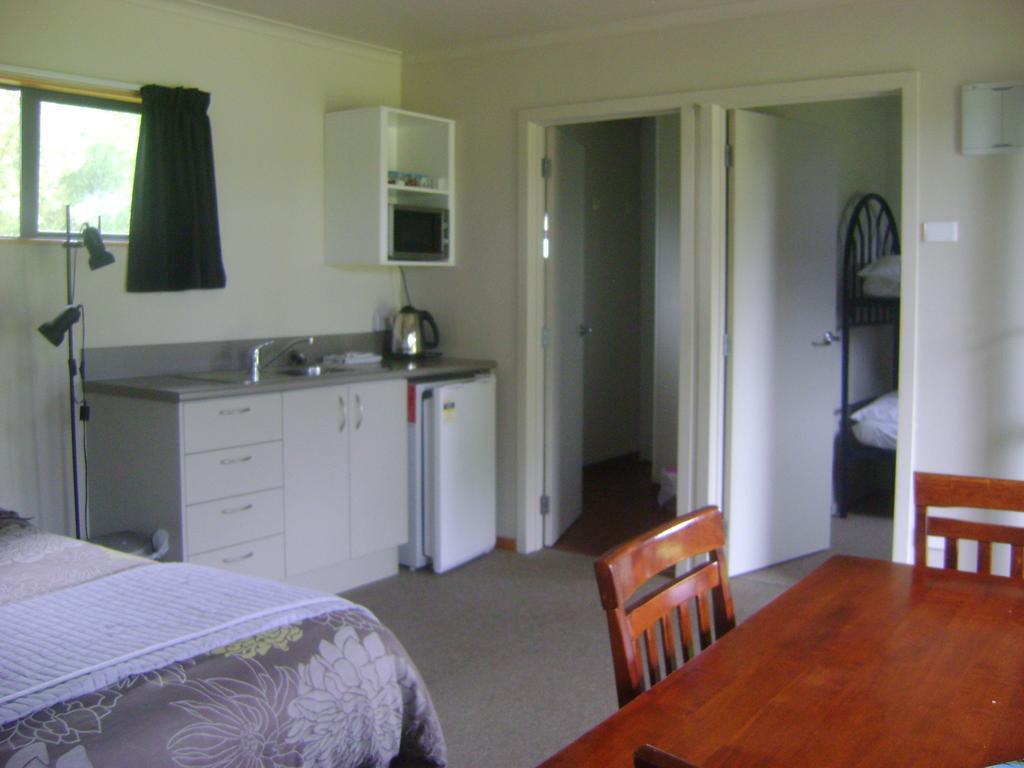 Catlins Newhaven Holiday Park Owaka Стая снимка